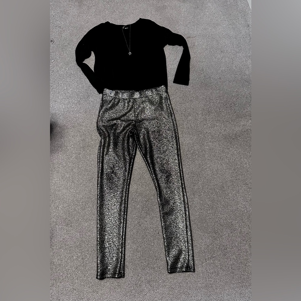 Black/Gold leggings